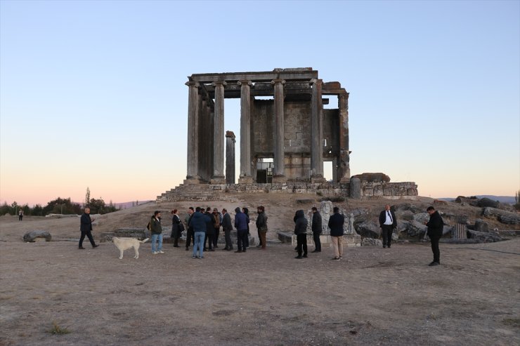 Aizanoi Antik Kenti'nde aydınlatma çalışmaları tamamlandı