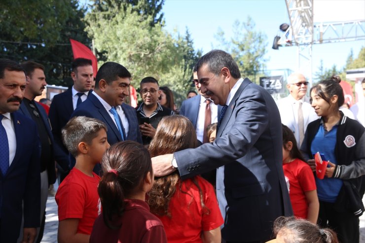 Milli Eğitim Bakanı Tekin, Hatay'da "İl Eğitim Değerlendirme Toplantısı"na katıldı