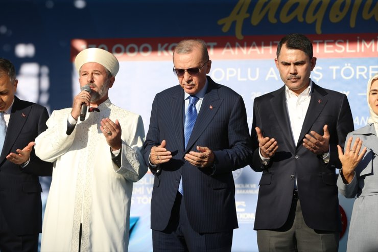 Cumhurbaşkanı Erdoğan, "Yeniden Daha Güçlü Anadolu" 130 Bin Konut Anahtar Teslim Töreni'nde konuştu: (2)