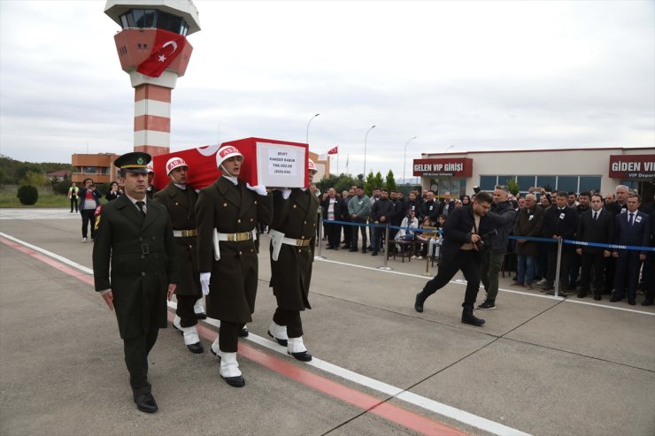 Şırnak'ta Pençe-Kaplan Operasyonu bölgesinde şehit olan askerin naaşı Samsun'a getirildi