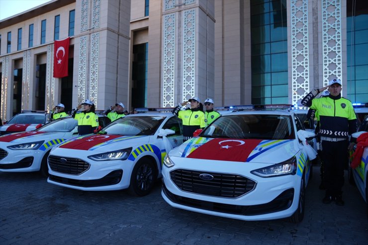 Trafik kazalarının arttığı Erzurum'da emniyet güçlendirdiği araç filosuyla denetimleri sıklaştıracak