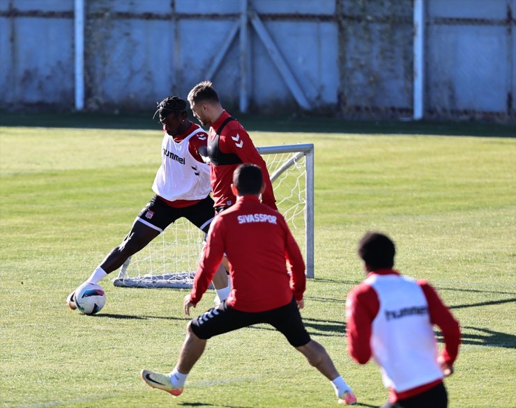 Sivasspor'da Çaykur Rizespor maçının hazırlıkları başladı