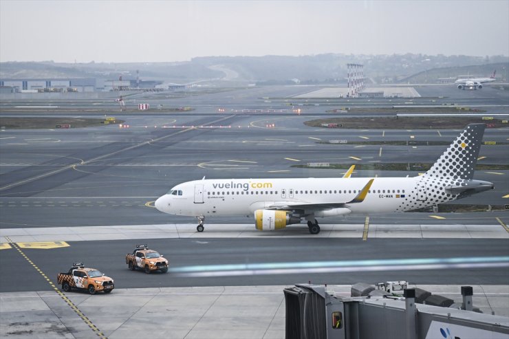 İspanyol Vueling Airlines, Barselona'dan İstanbul Havalimanı'na uçuşlara başladı