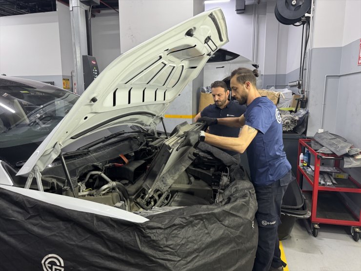 Sürücüler bakım maliyetleri düşük olan elektrikli otomobilleri tercih ediyor