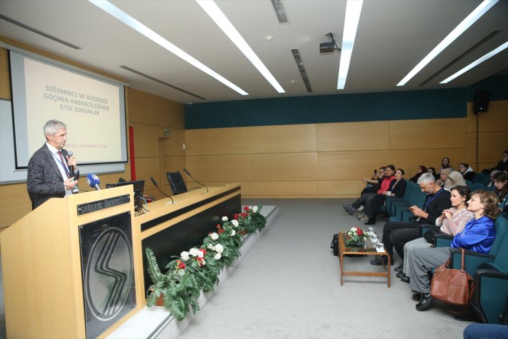 Sakarya Üniversitesinde düzenlenen "Uluslararası İletişim Bilimleri Sempozyumu" sona erdi