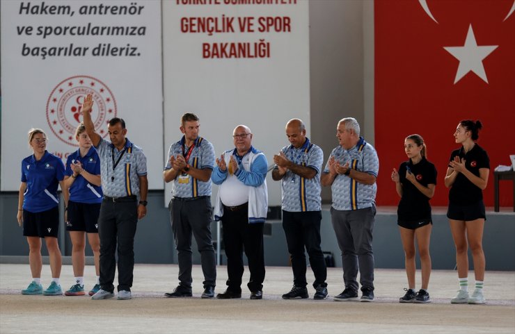 Emine Dursun ve Buket Öztürk, Avrupa Kadınlar Volo Şampiyonası'nda birinci oldu