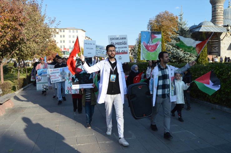 Erzurum'da hekimler ve sağlık çalışanları Gazze için "sessiz yürüyüş" yaptı