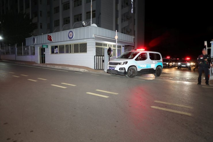 Mersin'de internette müstehcen görüntüler yayan 9 zanlı tutuklandı