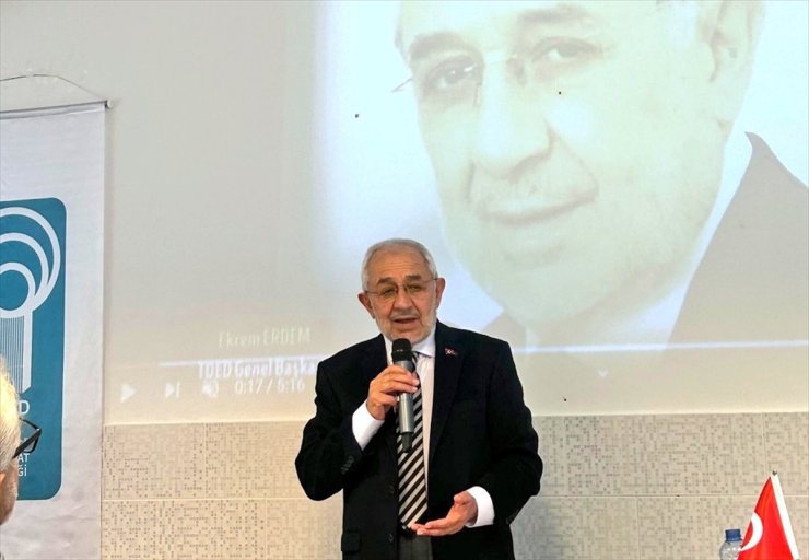 TDED Genel Başkanı Ekrem Erdem Hollanda ve Almanya'da konferans verdi