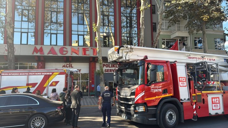 Ankara'da özel hastanenin laboratuvarındaki küçük çaplı yangın söndürüldü