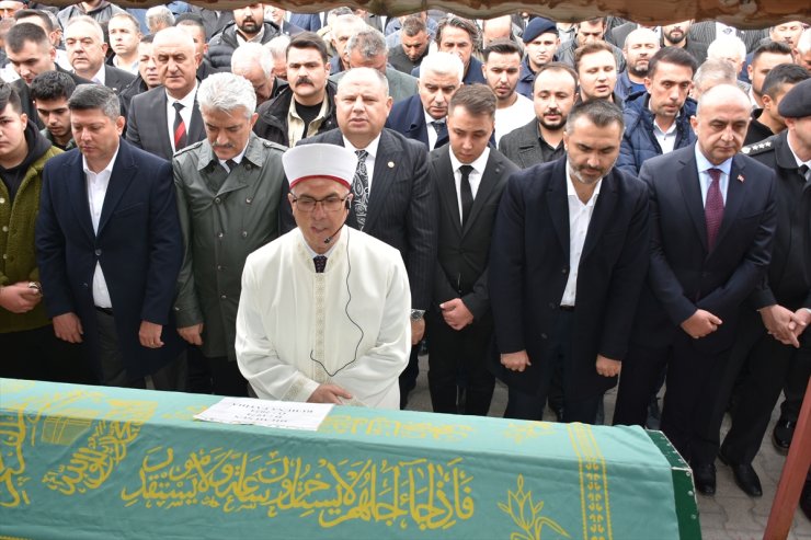 Kuzeninin tabancayla öldürdüğü Balışeyh Belediye Başkanı Şen'in cenazesi defnedildi