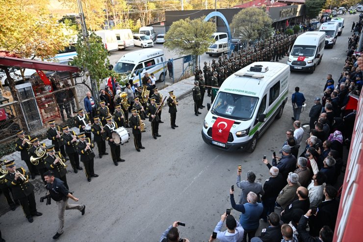 Eğitim sırasında şehit olan Deniz Teğmen Mustafa Kemal Öz için Adana'da tören düzenlendi