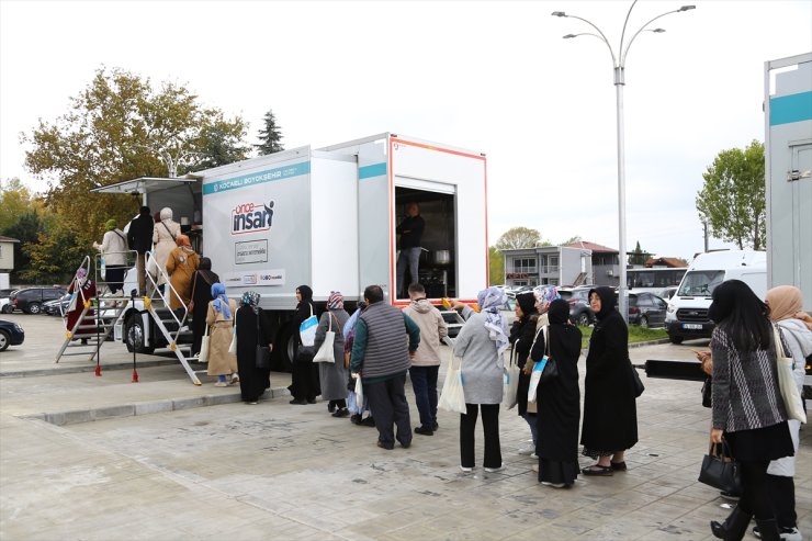 Kocaeli'de mahalle sakinleri verilen eğitimlerle afetlere karşı bilinçlendiriliyor