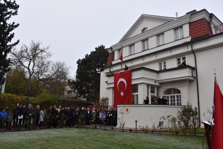 Çekya'da Büyük Önder Atatürk, ebediyete intikalinin 86. yılında anıldı