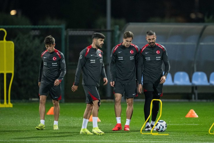 A Milli Futbol Takımı, Galler maçının hazırlıklarına başladı