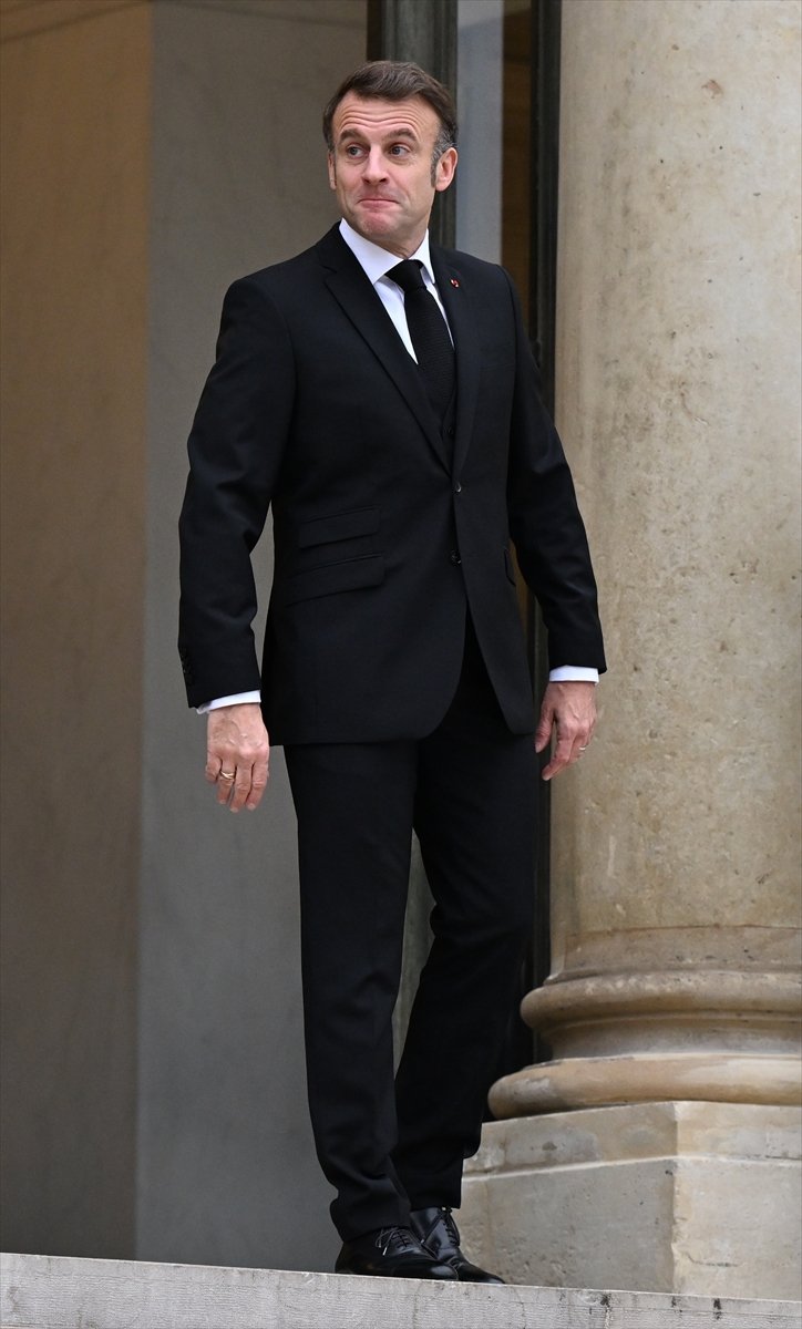 "Ateşkes Günü" Paris'te Macron ve Starmer'in katıldığı törenle anıldı