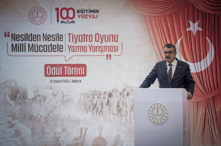 Bakan Tekin "Nesilden Nesile Milli Mücadele Tiyatro Oyunu Yazma Yarışması Ödül Töreni"nde konuştu: