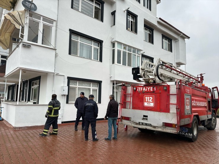 Düzce'de evdeki bulaşık makinesinden çıkan yangın söndürüldü