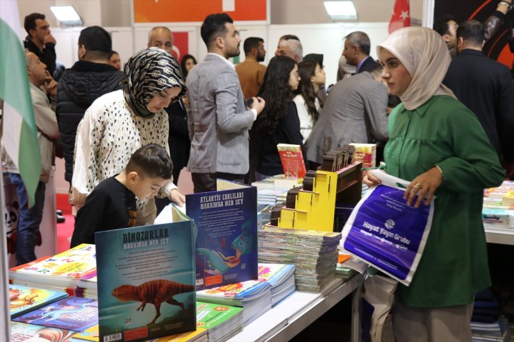 Elazığ'da "5. Kitap Fuarı" açıldı