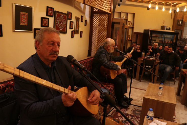 Erzurumlu kadınlar, kentin edebiyat mirasını yöresel lezzetlerle harmanlayarak yaşatıyor