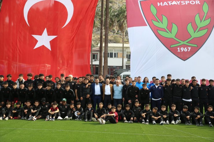 Hatayspor Başkanı Levent Mıstıkoğlu, takımın durumunu değerlendirdi::