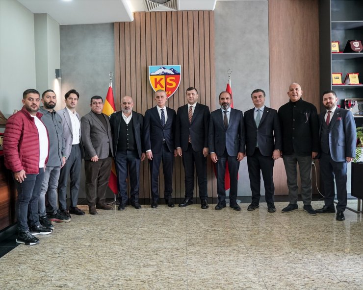 TFF Başkanı Hacıosmanoğlu, Kayserispor'u ziyaret etti