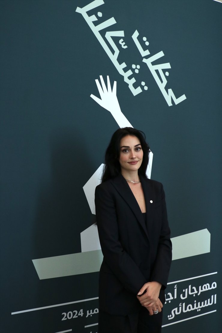 Türk oyuncular Esra Bilgiç ve Birkan Sokullu, Katar'daki Ajyal Film Festivali'nin konuğu oldu