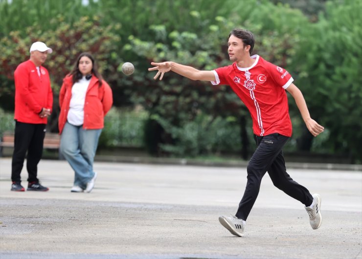 "Sporcu fabrikası" gibi Anadolu lisesi, milli takımlara 26 öğrencisini gönderdi