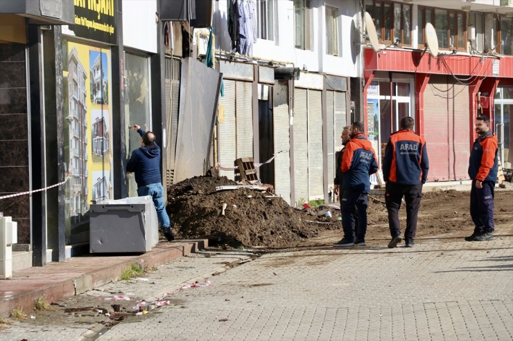 Rize'deki heyelandan etkilenen bina sakinleri yaşadıklarını anlattı