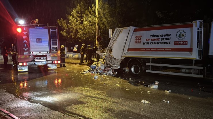 Bolu'da çöp kamyonunda çıkan yangın söndürüldü