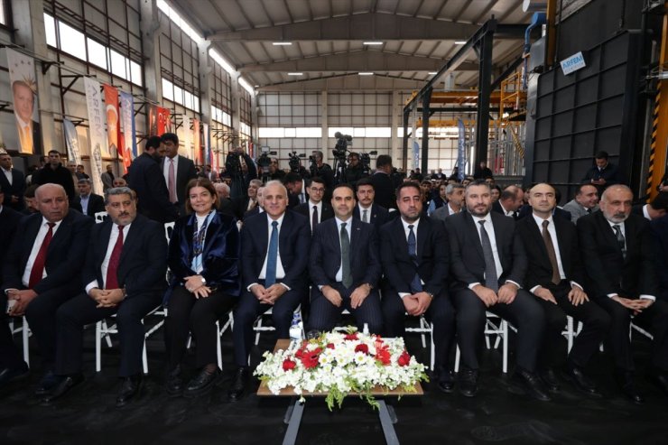 Sanayi ve Teknoloji Bakanı Kacır, Diyarbakır'da fabrika açılışında konuştu: