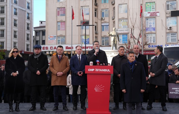 CHP'lilerin Esenyurt Belediyesi eylemi devam ediyor