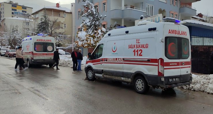 Kahramanmaraş'ta sobadan sızan gazdan zehirlenen anne ve kızı hayatını kaybetti