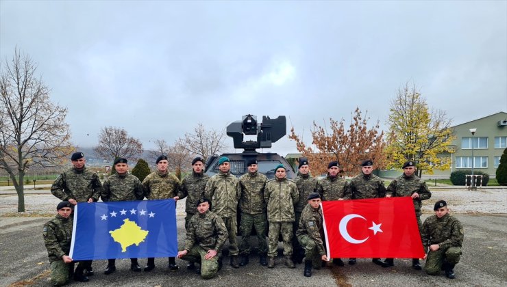 Türk askerinden Kosovalı askerlere "Sarp Silah Sistemi" eğitimi