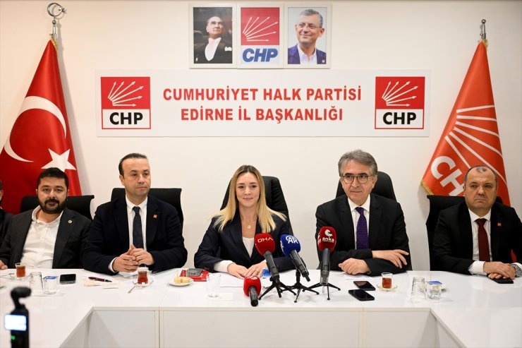 CHP'li Karatepe ve Demir, Edirne'de gazetecilerle bir araya geldi