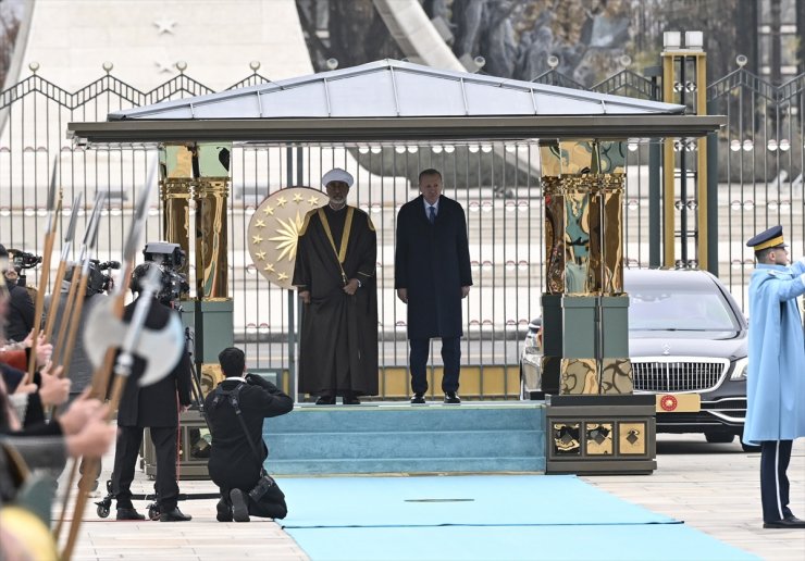 Cumhurbaşkanı Erdoğan, Umman Sultanı Heysem bin Tarık'ı resmi törenle karşıladı