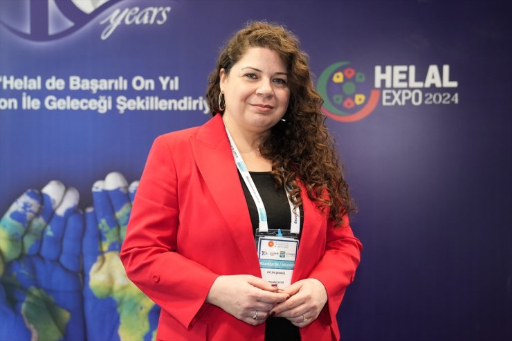 Dünya Helal Zirvesi ve Helal Expo sürüyor