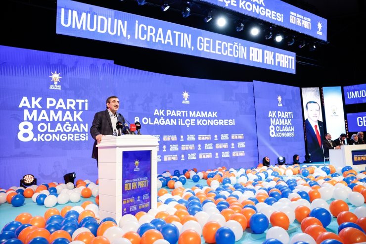 Cumhurbaşkanı Yardımcısı Yılmaz, AK Parti Mamak 8. Olağan İlçe Kongresi'nde konuştu: