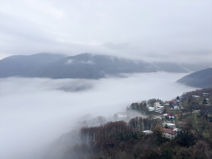 Çalıkuşu'nun köyü Zeyniler'e çöken sis dronla görüntülendi