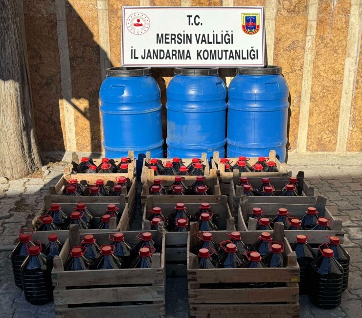 Mersin'de 2 bin 115 litre sahte içki ele geçirildi