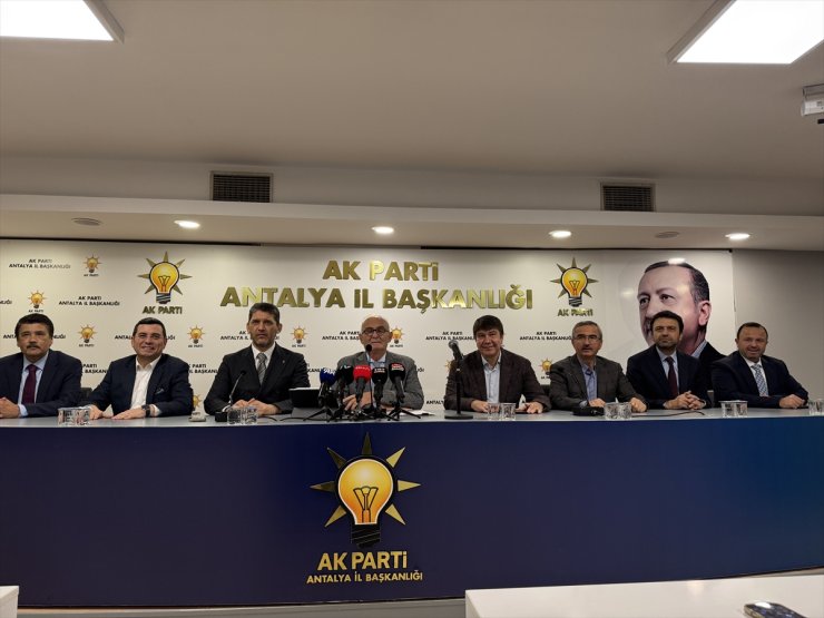 AK Parti Genel Başkan Yardımcısı Yılmaz, Antalya'da konuştu: