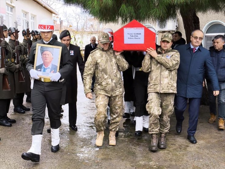 Kıbrıs gazisi Nazmi Çakar, memleketi Kırklareli'nde son yolculuğuna uğurlandı