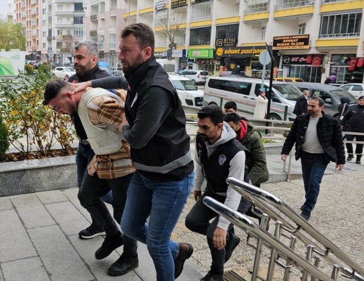 GÜNCELLEME - Çorum'da alacak kavgasında bir kişi bıçakla öldürüldü