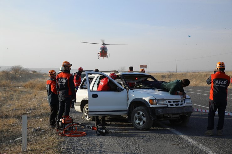 Van'da arama kurtarma tatbikatları gerçekleştirildi