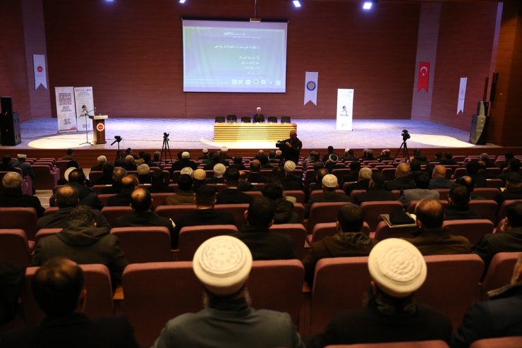 Diyarbakır'da "Uluslararası Akademi-Medrese Buluşmaları" düzenlendi