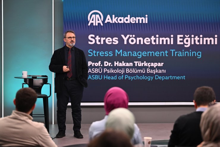 AAtölye'de "Stres Yönetimi Eğitimi" düzenlendi