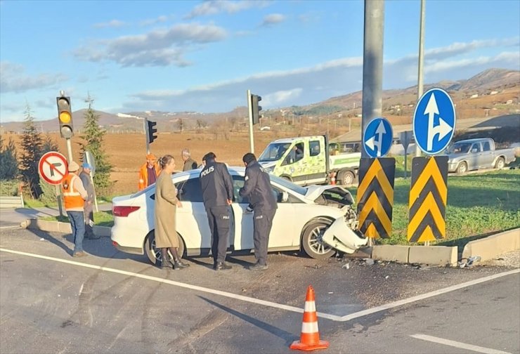 Bursa'da trafik kazasında 1 kişi öldü, 1 kişi yaralandı