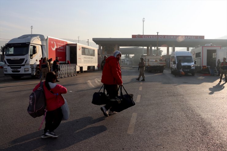 Türkiye'deki Suriyelilerin ülkelerine dönüşü sürüyor