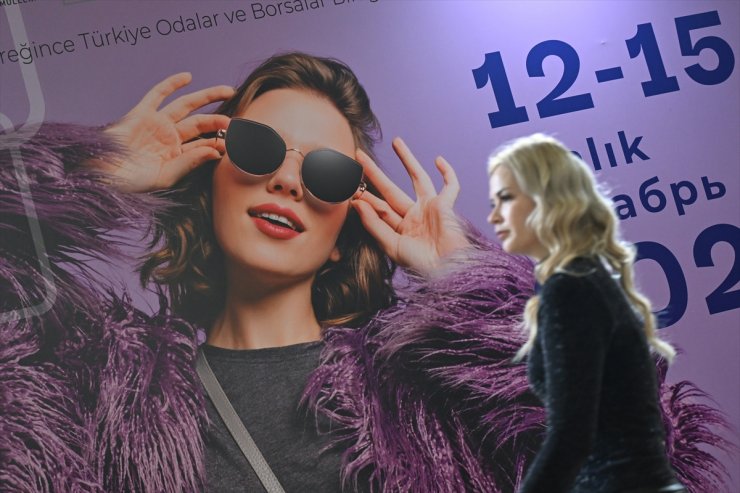 13. Deri ve Kürk Modası Fuarı Antalya'da başladı