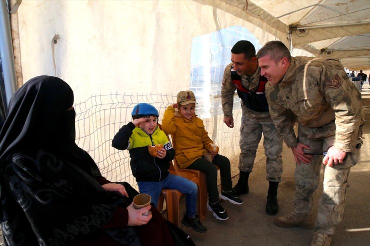 Suriyelilerin Hatay'daki sınır kapılarından ülkelerine dönüşü sürüyor